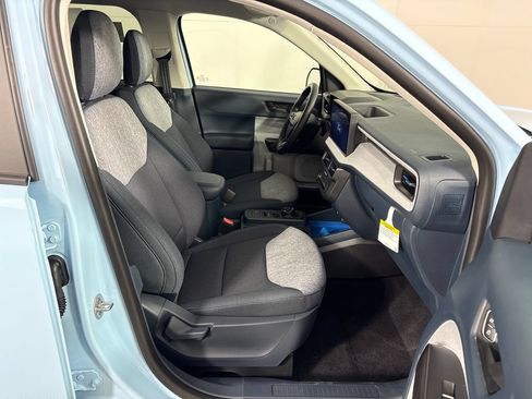 New 2026 Ford Maverick XLT FWD image 5