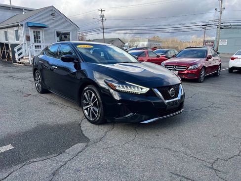 Used 2019 Nissan Maxima 3.5 S w/ Floor Mat Group FWD image 5