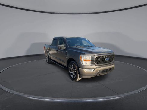 Used 2022 Ford F150 XL w/ STX Appearance Package image 2