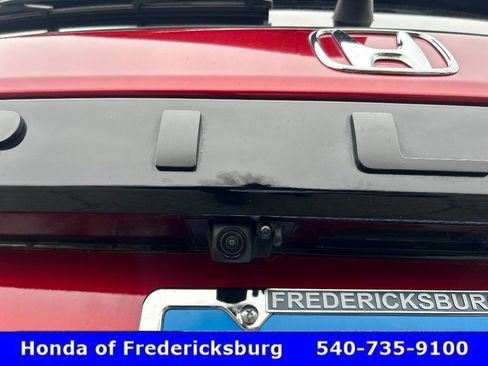 Certified 2025 Honda Pilot Touring image 11