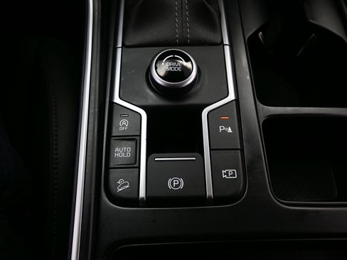 Used 2025 Kia Sorento EX w/ Panoramic Sunroof Package image 25