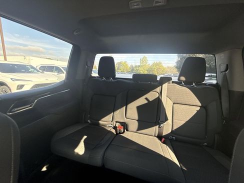 Used 2022 GMC Sierra 1500 Elevation image 12