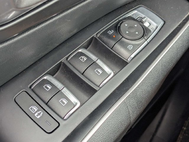 Used 2026 Kia Sorento S w/ S Panoramic Sunroof Package FWD image 23