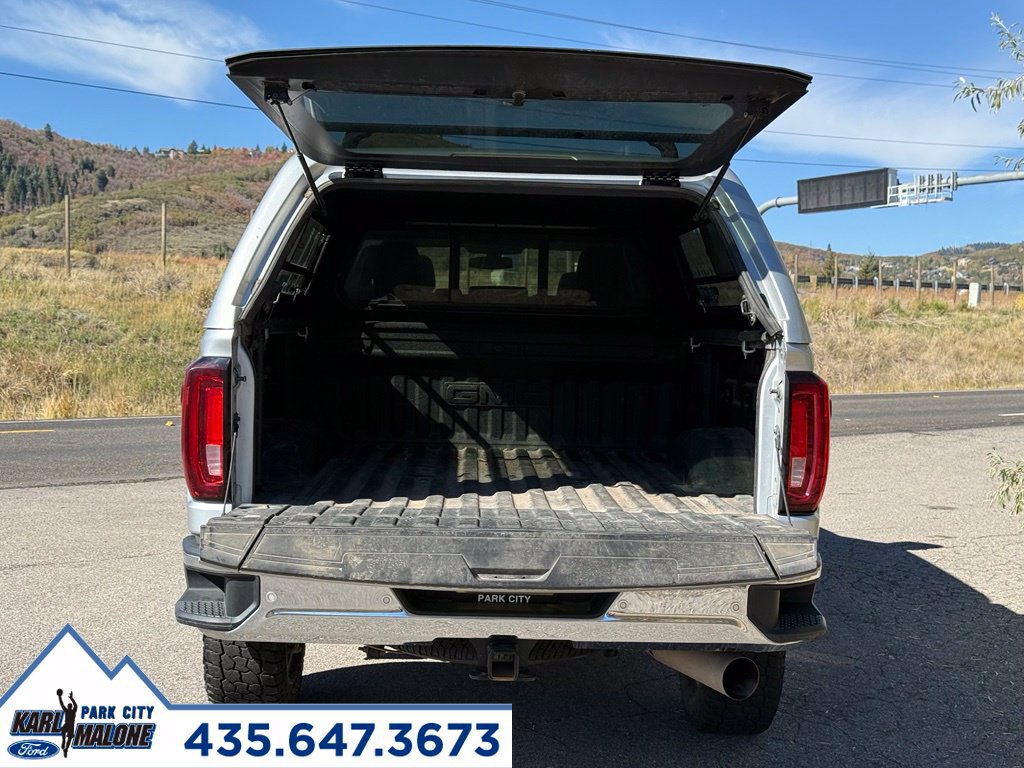 Used 2022 GMC Sierra 3500 SLT w/ SLT Premium Package AWD/4WD image 5