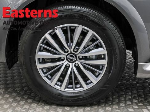 Used 2023 Nissan Armada SL w/ Captain's Chairs Package image 36