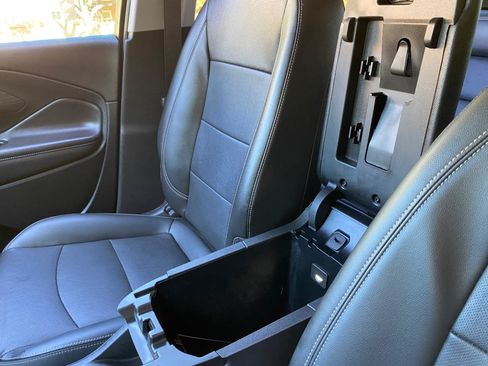 Used 2022 GMC Terrain SLT w/ Tech Package AWD/4WD image 61