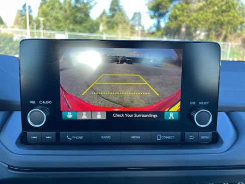 Used 2024 Honda Accord EX image 27