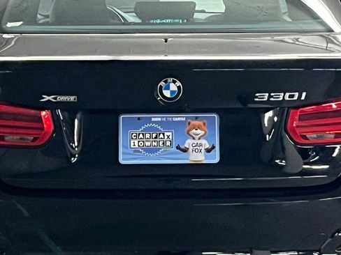 Used 2017 BMW 330i xDrive Sedan AWD/4WD image 34
