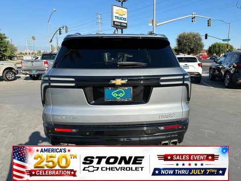 Certified 2026 Chevrolet Traverse High Country FWD image 6
