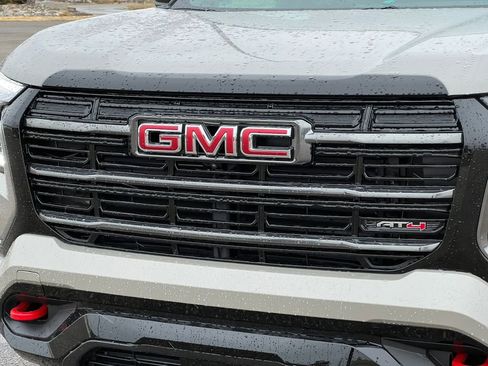 New 2026 GMC Terrain AT4 w/ Convenience Package III image 40