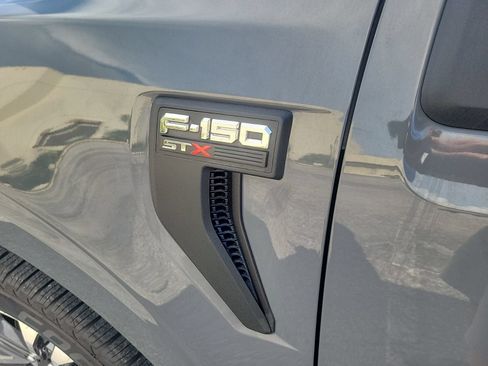 Used 2021 Ford F150 XL w/ STX Appearance Package RWD image 11