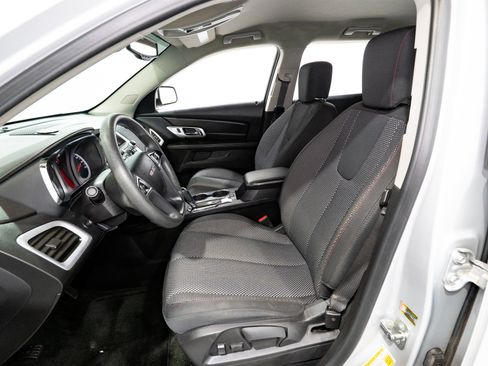 Used 2017 GMC Terrain SLE FWD image 12