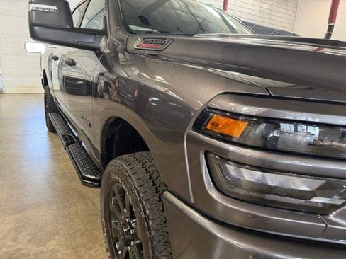 Certified 2026 RAM 2500 Big Horn AWD/4WD image 3