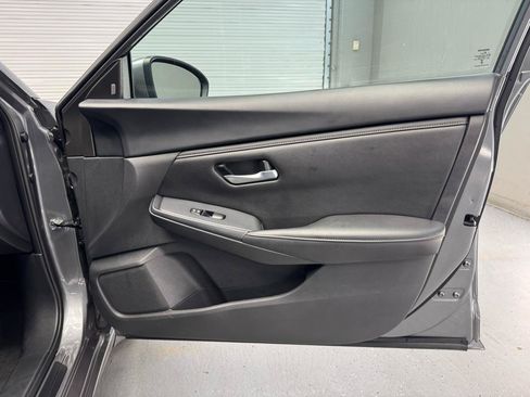 Used 2023 Nissan Sentra SV w/ All-Weather Package FWD image 11