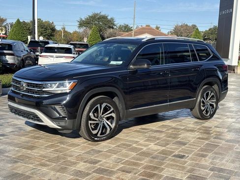 Used 2021 Volkswagen Atlas SEL Premium image 6
