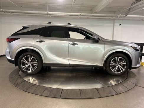 Used 2023 Lexus RX 350 Premium w/ Accessory Package (Z1) AWD/4WD image 8