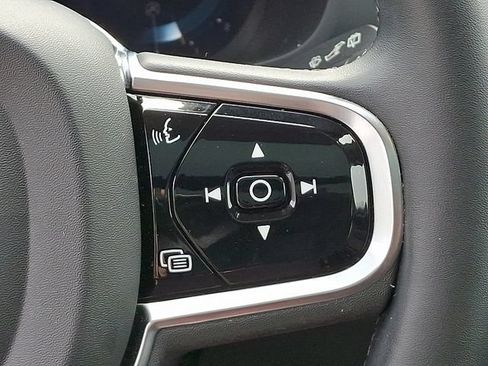 Used 2023 Volvo XC60 B5 Plus w/ Climate Package AWD/4WD image 23