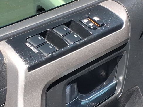 Certified 2022 Toyota 4Runner Limited AWD/4WD image 14