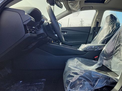 New 2026 Honda Accord Touring image 9