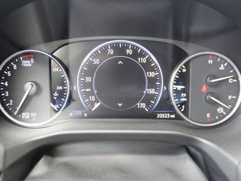 Used 2022 Buick Enclave Avenir w/ Avenir Technology Package image 16