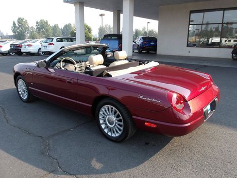 Used 2004 Ford Thunderbird RWD image 11