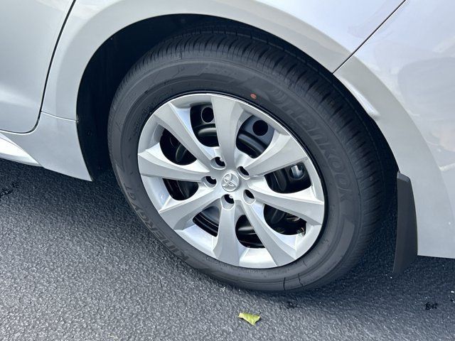 New 2026 Toyota Corolla LE FWD image 10