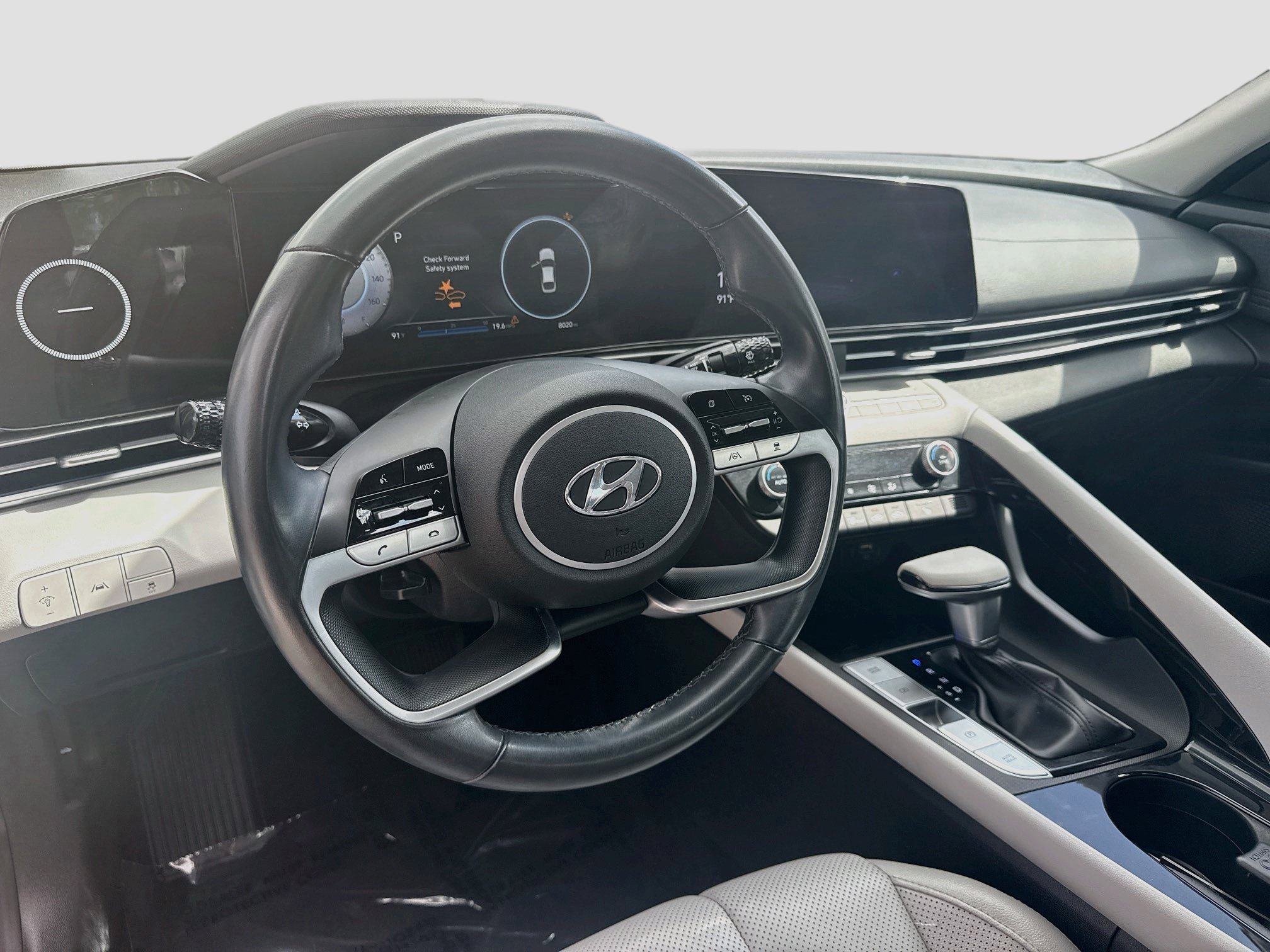 Used 2021 Hyundai Elantra Limited w/ Cargo Package FWD image 7