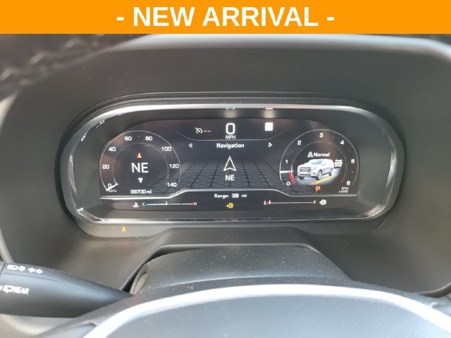Used 2023 GMC Yukon SLE AWD/4WD image 9