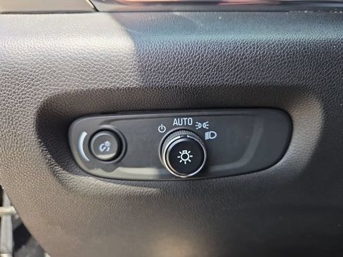 Certified 2023 Chevrolet Traverse LT AWD/4WD image 25
