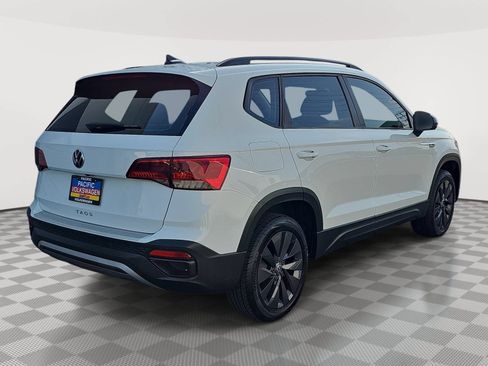 Used 2023 Volkswagen Taos S FWD image 5