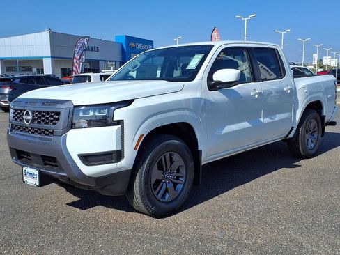 New 2026 Nissan Frontier SV w/ Tow Package RWD image 3