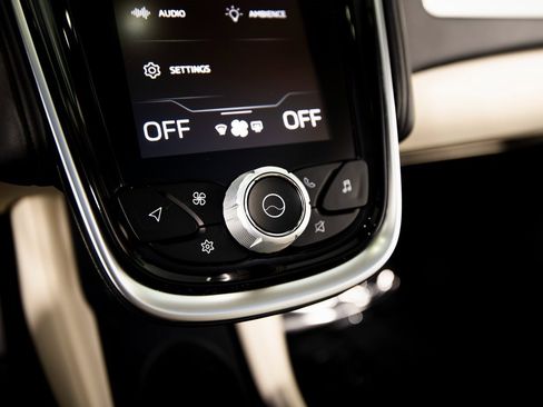 Used 2023 McLaren GT image 18