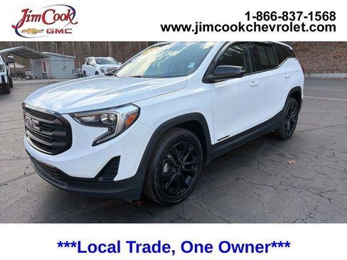 Used 2021 GMC Terrain SLE w/ Elevation Edition image 1