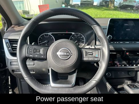 Used 2023 Nissan Rogue SL AWD/4WD image 13