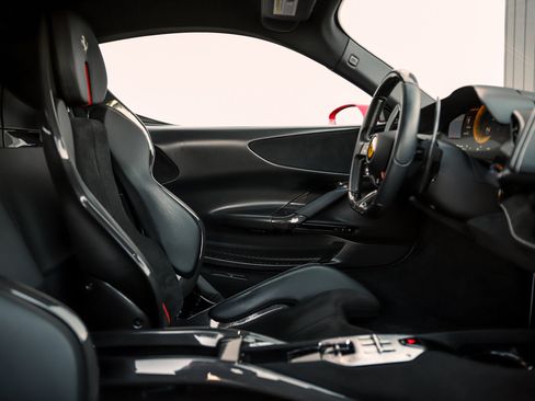 Used 2021 Ferrari SF90 Stradale image 35