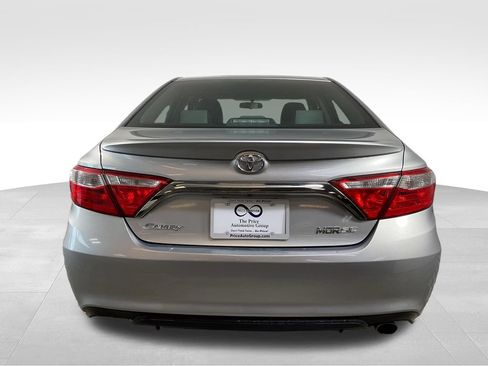 Used 2016 Toyota Camry SE FWD image 7