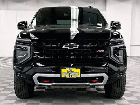 Used 2026 Chevrolet Tahoe Z71 w/ Comfort Package AWD/4WD image 4