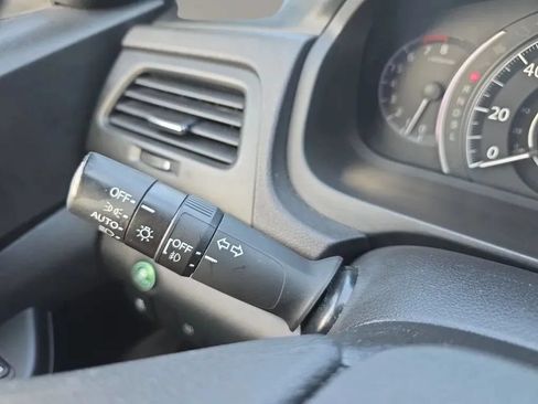 Used 2016 Honda CR-V EX image 24