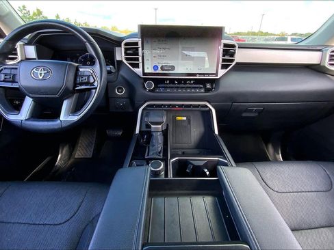 Used 2024 Toyota Tundra Limited image 14