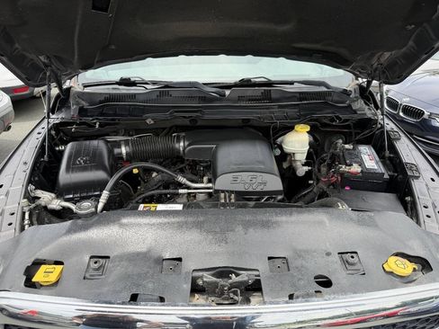 Used 2017 RAM 1500 Classic SLT AWD/4WD image 20