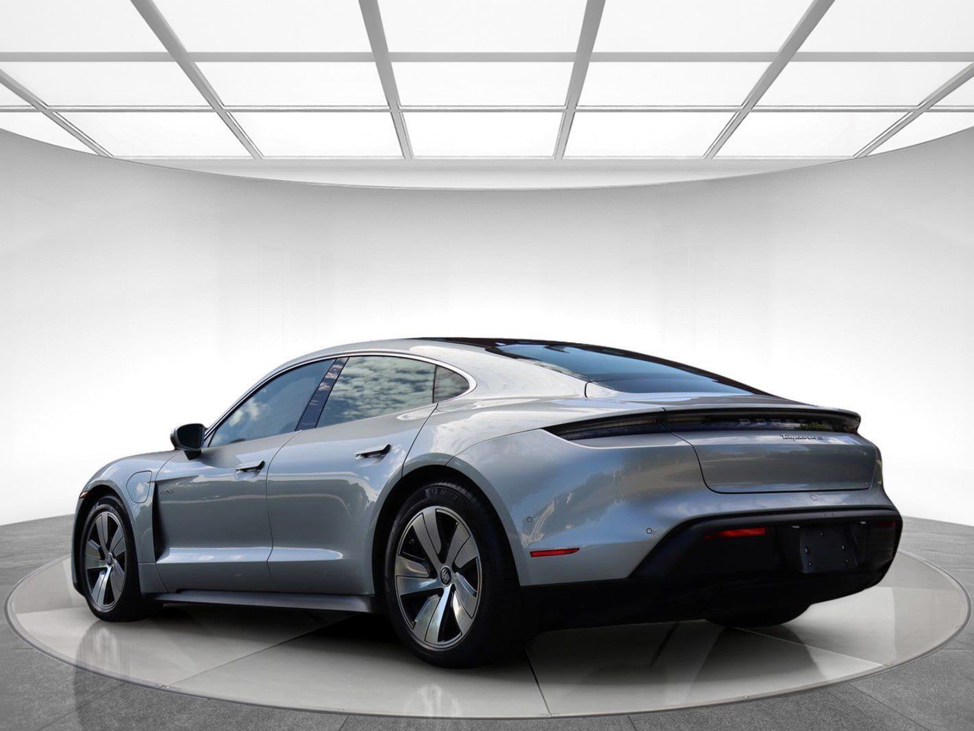 Used 2020 Porsche Taycan 4S AWD/4WD image 8