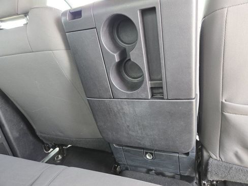 Used 2019 Toyota Tundra SR5 AWD/4WD image 25