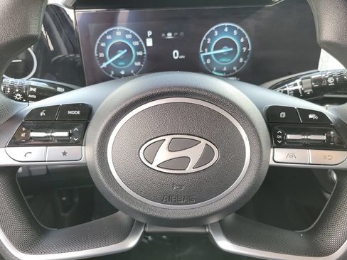 Used 2024 Hyundai Elantra SEL FWD image 29