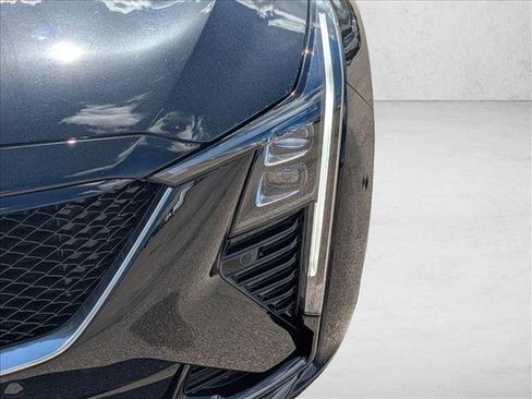 Used 2025 Cadillac CT5 Sport image 9