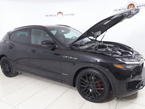 Used 2018 Maserati Levante GranSport image 26