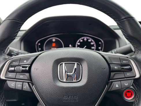 Used 2022 Honda Accord Sport image 18
