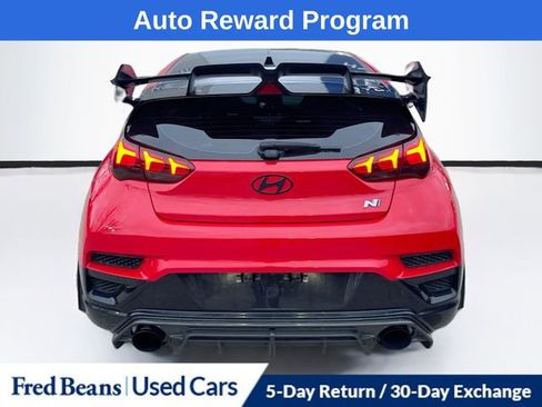 Used 2022 Hyundai Veloster N image 7