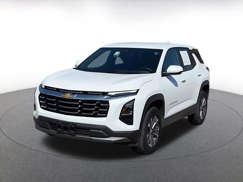 Used 2025 Chevrolet Equinox LT image 5