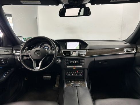 Used 2014 Mercedes-Benz E 350 4MATIC Wagon image 43