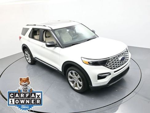 Used 2020 Ford Explorer Platinum w/ Premium Technology Package image 22
